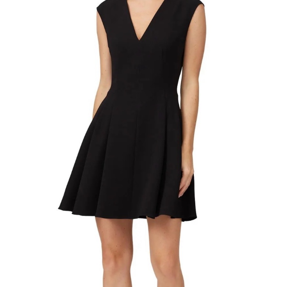 Theory Pleated Cap‎ Sleeve Dress Classic Crepe Size 4 NEW with tags black